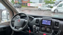 P726P  – 5p Pilote semi-integrato dal 2021