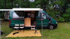 Bassie – Fijne Citroën jumper bus uit 2003 (5 personen!)
