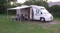 Ons gezellige huisje op wielen  – 3p Hymer semi-integrated from 2008
