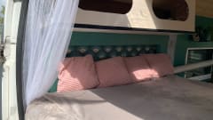 romantic campervan 2p 