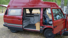Spacious Retro Volkswagen T3 fully equipped