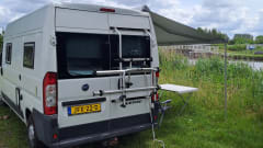 2p Fiat bus uit 2007