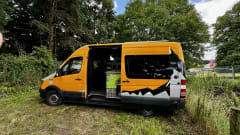 NC500 – Off-grid 2 berth MWB Mercedes Sprinter