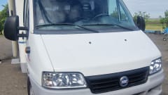 Adriatik 573ds – 4p Adria Mobil semi-integrated uit 2003