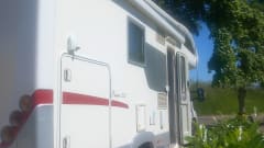ELNA – Hymer a 5 posti integrato dal 2013