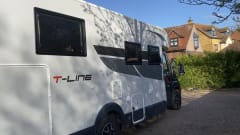 Cavvy –  Cavvy 4 Berth Italian Chic on wheels