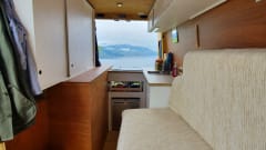 Vanessa – Handbuilt, stealth, great comfort and a huge energy supply!