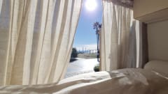 Stilvoller und autarker Off-Grid-Campervan