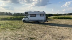 Cozy spacious family camper (5p)