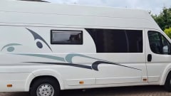 Gino Da Camper – 2 berth Peugeot campervan from 2017