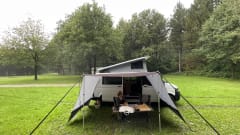Mammoet – 4p Volkswagen campervan uit 2014