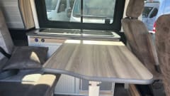 4p Volkswagen bus uit 2018