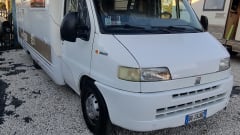 falcon – Fiat Camper Moncajo Attic - 7 Seats