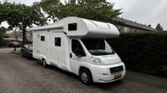 Attractive 6-person family camper with 6 spacious sleeping places