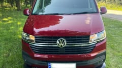 Roxanne – 4 berth Volkswagen campervan from 2020