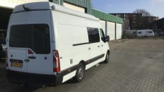 2p Renault Bus Camper from 2013
