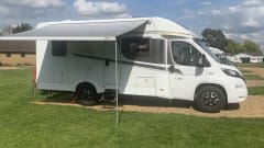 3 Berth 4 Belted Seats Carado semi-integrated from 2016 