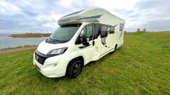 Luxury Chausson with air conditioning and air suspension emission 6