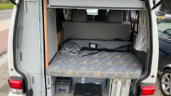 Callie – 4p Westfalia bus uit 1999