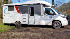 Fully equipped and ready to go. Luxury, TOP model: Bürstner (2020)