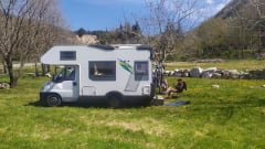 Schlankes KNAUS Traveller 4p, 5,5 m und doppelte Klimaanlage!