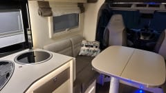 4p Chausson 747 GA Welcome FORD 170PK (2018)