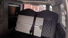 Nessie – Nissan Elgrand - Sleeps 2 - Brand new conversion