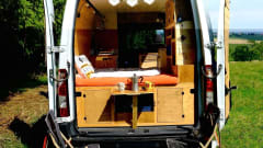 Martin – Abenteuer mit Martin – deinem gemütlichen Camper für zwei!