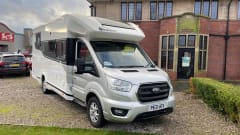 4 berth Benimar semi-integrated from 2021