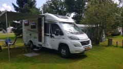 Our Camper 2/3p Carado T132 Semi-Integraal 