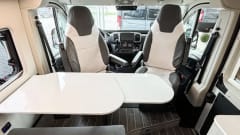 4p volledig uitgeruste campervan - NIEUW!