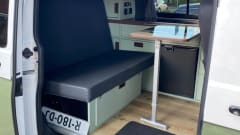 Volkswagen camper 4/5 people