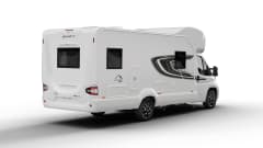 DHF – Swift Edge 466 6 Berth Rear Bunks