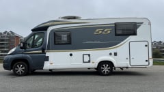 Joep – Luxe Bürstner camper > KINGSIZE BED  (TV-AIRCO-VRIJE KM)