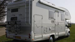 Spacious family camper Rimor NG8