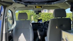 Magic – 4 berth Volkswagen T5 LWB Campervan