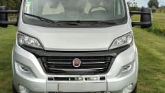 La Dulce Vida – Beautiful Adria Coral 670 platinum semi-integrated from 2017