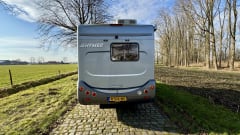 Rifora – Mercedes Hymer Starline 655 intégré 5 places