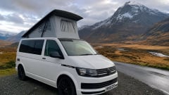 Caledonia  – Location de VW (assurance incluse) à l'aéroport d'Édimbourg - explorez l'Écosse 