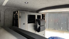 Generale Bee – 2 berth Volkswagen campervan from 2017