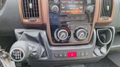 5 peroons familie camper – 5p Fiat integrated uit 2017