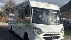 Autumn tours: Cosy A class comfort, free WiFi. 