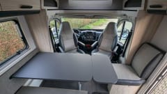Sunliving Bus – 3p Sun Living bus from 2025