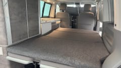 Volkswagen California a 4 posti dal 2023 (allestimento full optional)