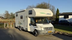 6p Chausson Flash 07 (air conditioning, TV, Apple CarPlay)