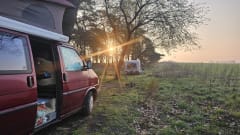 4p Volkswagen campervan uit 2000