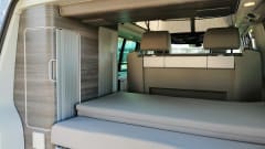 Luisa – 4p Volkswagen bus uit 2017