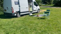 Spacious designer campervan | XL bed (220 cm) | Diesel heater