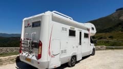 Roller Team – Spacious, cozy family camper