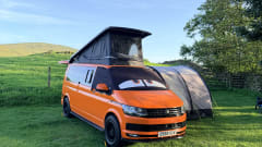 Nemo – 4 berth dog friendly campervan with Pop top